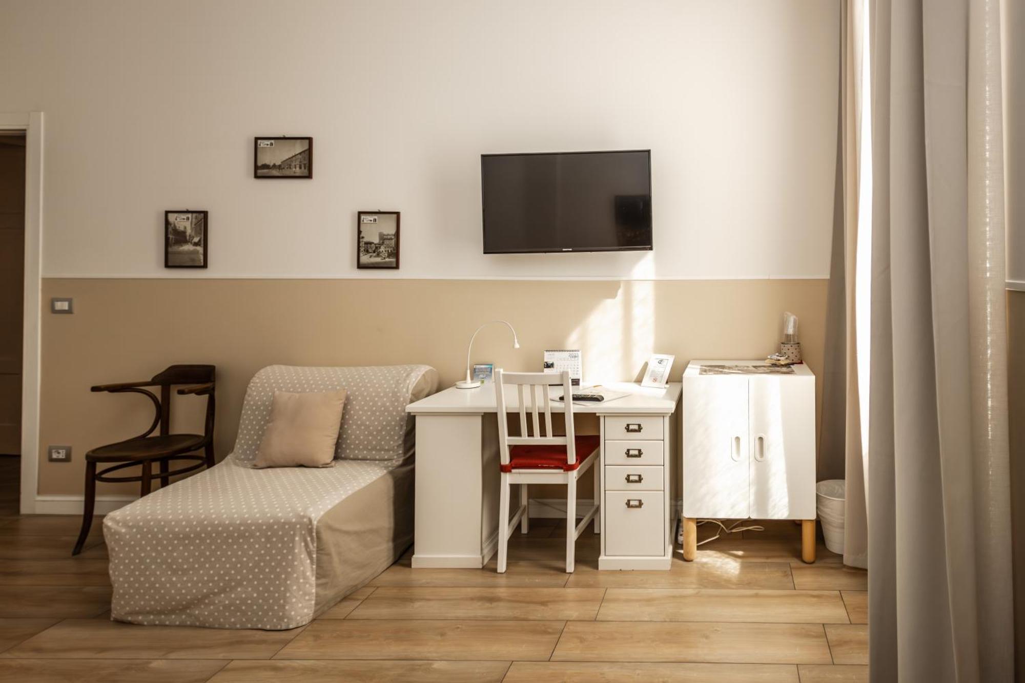 Il Tiro Rooms Bologna Ngoại thất bức ảnh