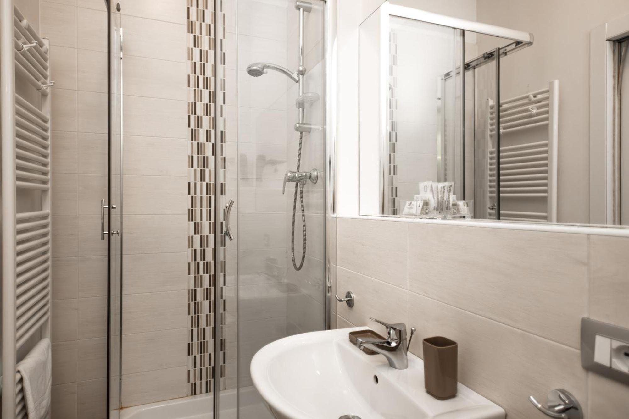 Il Tiro Rooms Bologna Ngoại thất bức ảnh